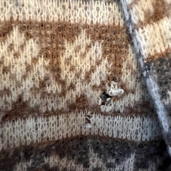 Multicolor Patterned Jacket - Picture 8 of 8